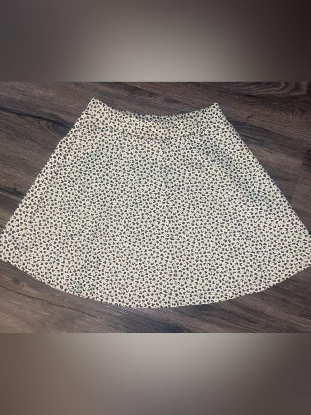 Zara Cream leopard print  Skirt